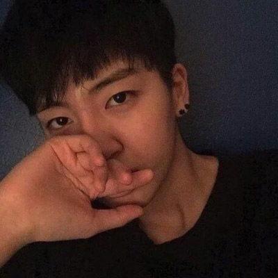 网红吃瓜头像男生,揭秘网络红人的神秘面纱  第3张